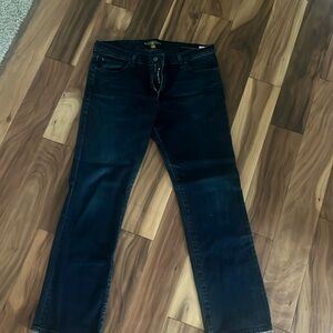 Lucky Men’s dark wash jeans